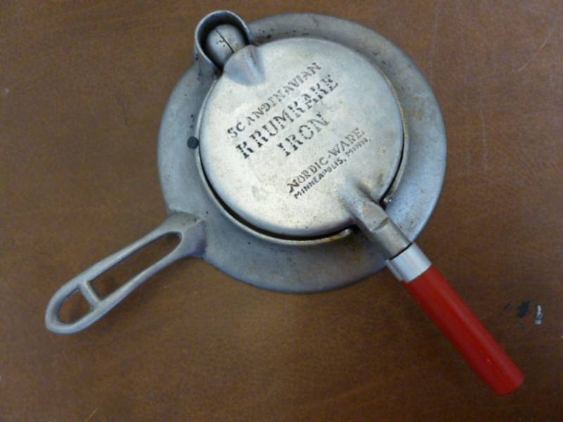 Vintage Krumkake Iron