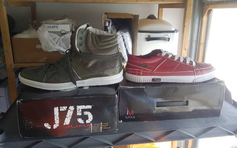 lot 43 image: 2 Pair Shoes Size 14 & 15 NEW