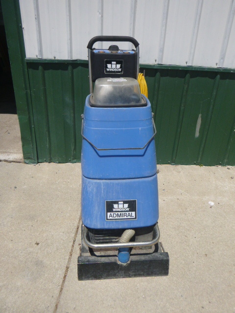 lot 8 image: Windsor Admiral Industrial Floor Cleaner