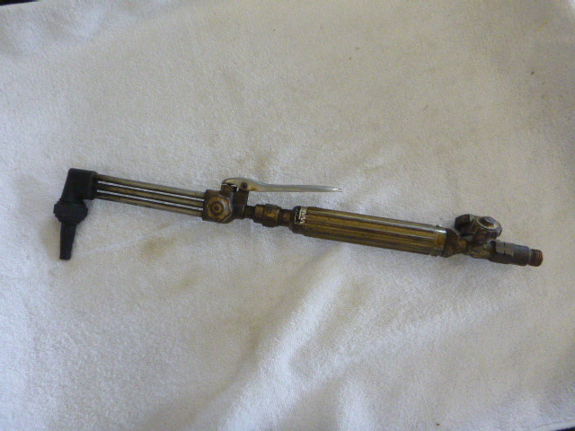 lot 47 image: Cutting Torch