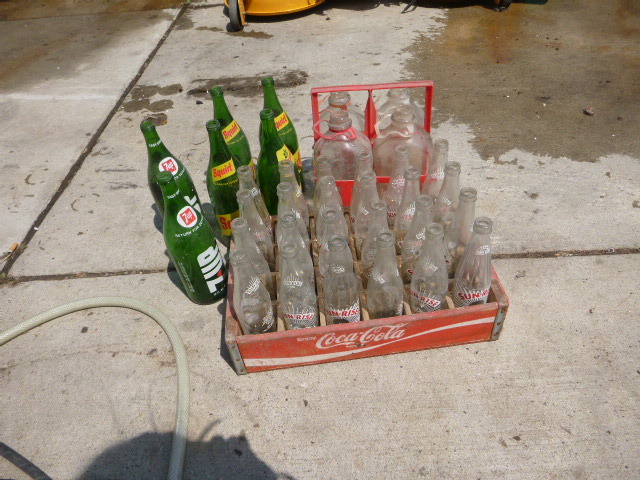 lot 91 image: Vintage Coca-Cola Crate,  Soda and Milk Bottles