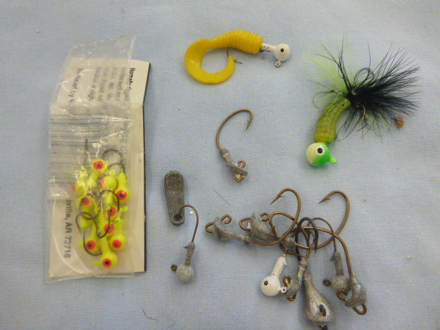 lot 116 image: Various Jig Heads