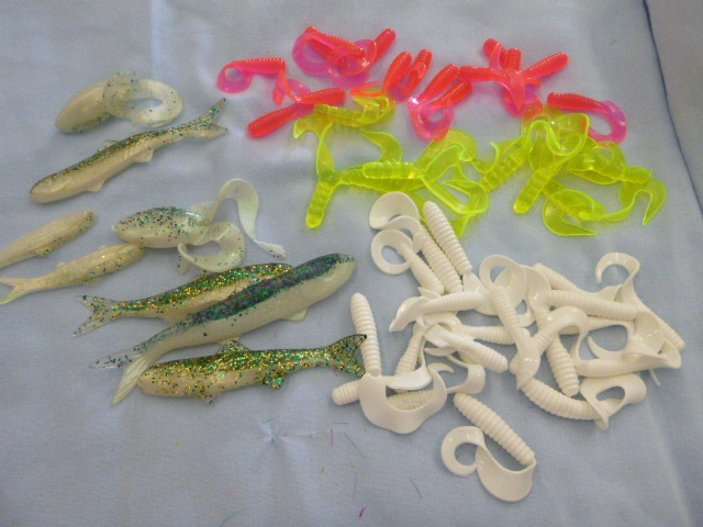 lot 118 image: Various Soft Bait