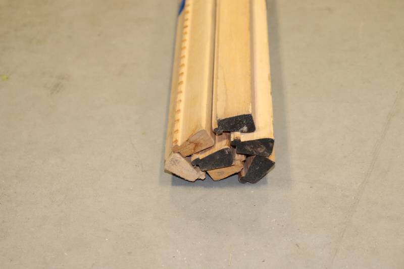 lot 10 image: Picture Frame Molding