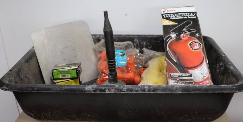 lot 24 image: Sled full of misc garage stuff