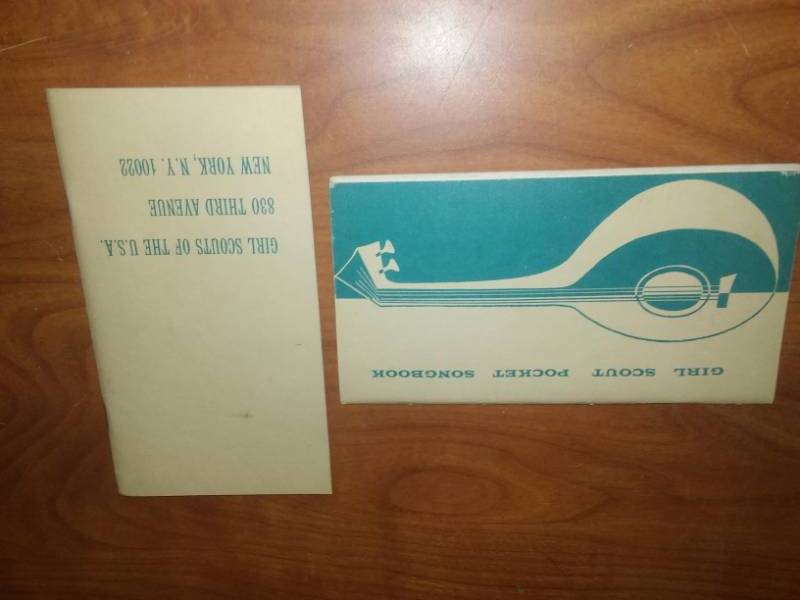 lot 110 image: Girls Scout pocket song books - 1956  like new.