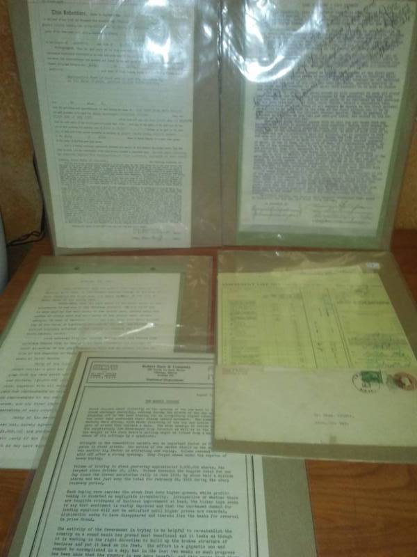 lot 143 image: 5 documents - 1910, 1914, 1919, 1920, 1932.