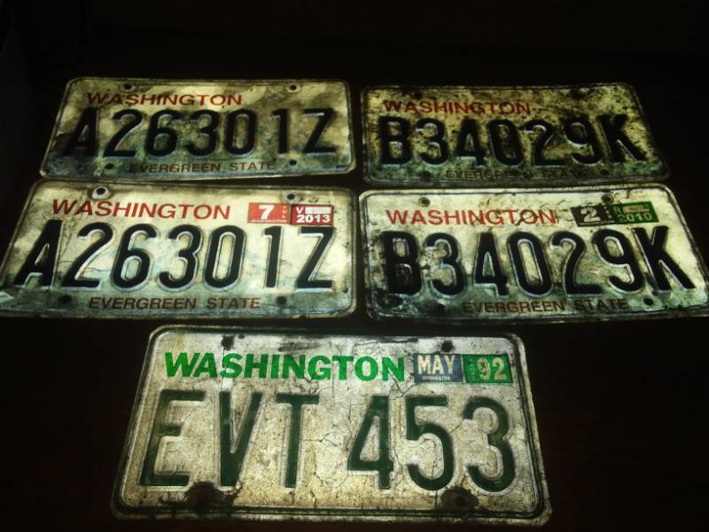 lot 186 image: Washing License Plates (5)