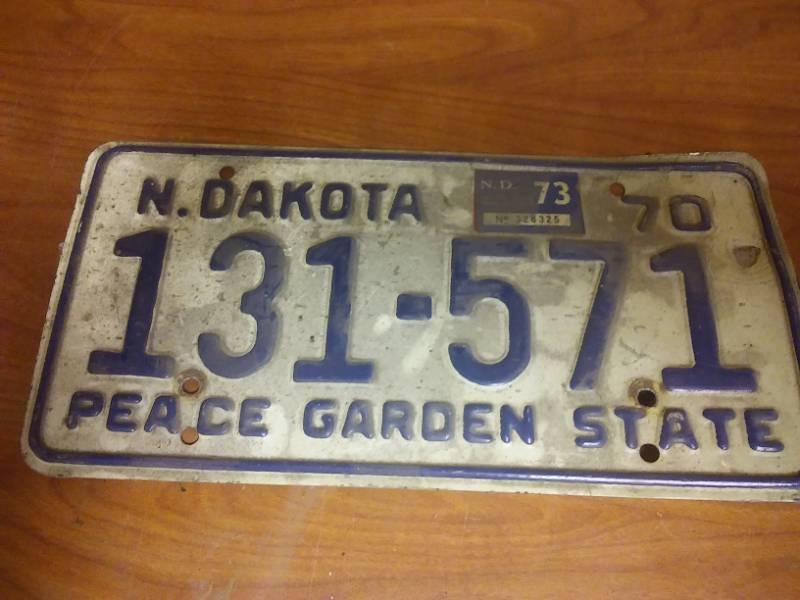lot 188 image: North Dakota License Plate 1970