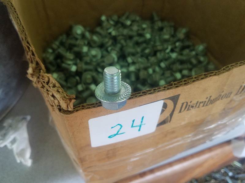 lot 24 image: Hex Head Cap Screws