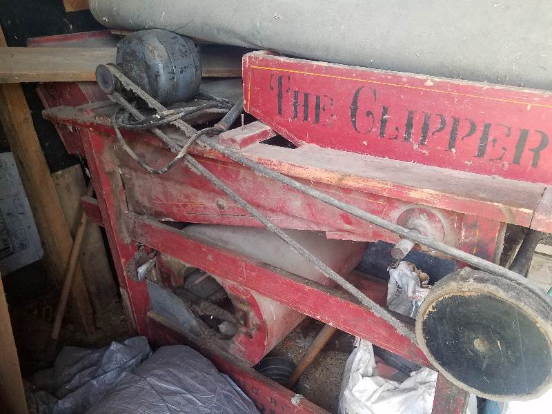 lot 29 image: Fanning Mill  Seed Separator