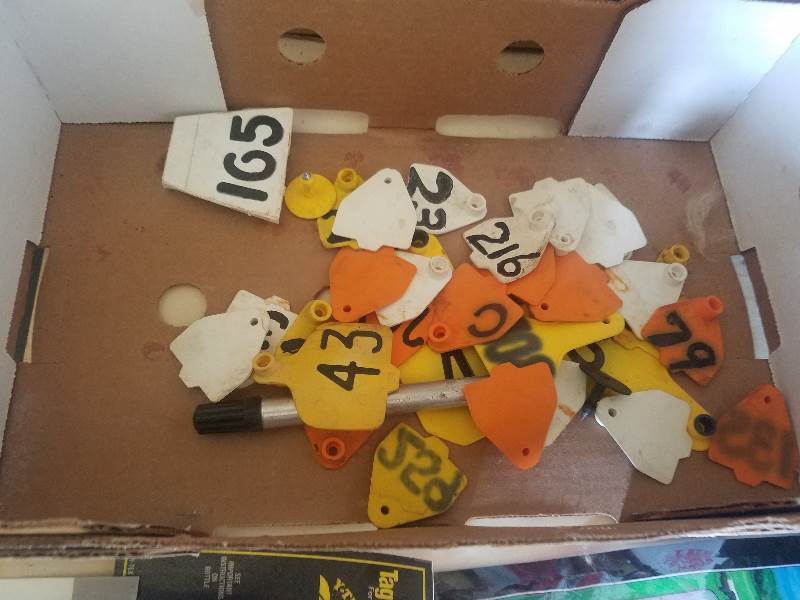 lot 78 image: Tagging Supplies