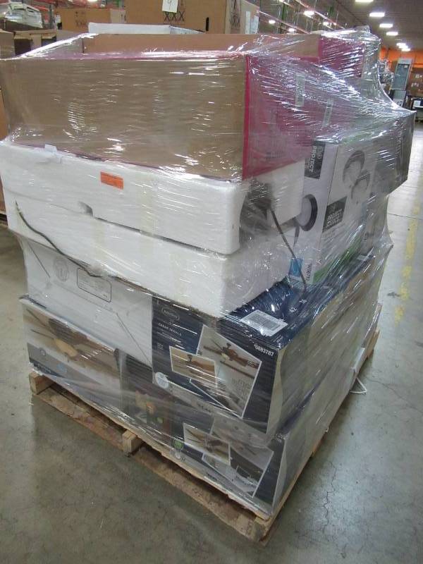lot 66 image: WHOLESALE MIXED PALLET OF RETURNS - CEILING FANS AND LIGHTING