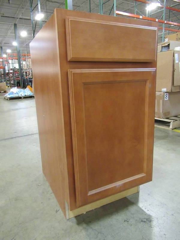 lot 71 image: Hampton Bay Assembled 18 x 24 x 34.5 Tall Base Kitchen Cabinet with Ball-Bearing Drawer Glides