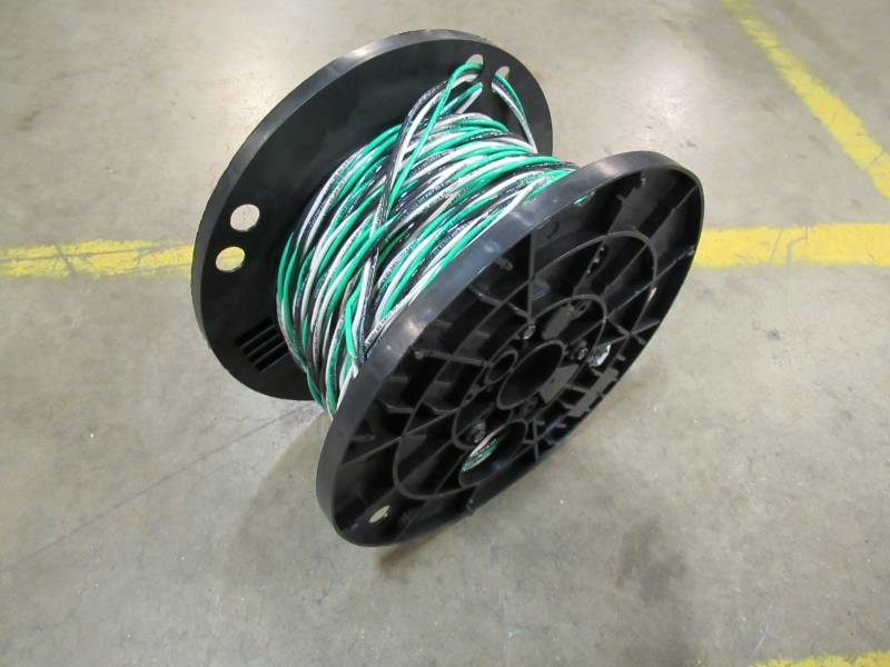 lot 79 image: Southwire, Electrical Wire, Approximately 300 Ft. EE51583 F. 600 Volt.