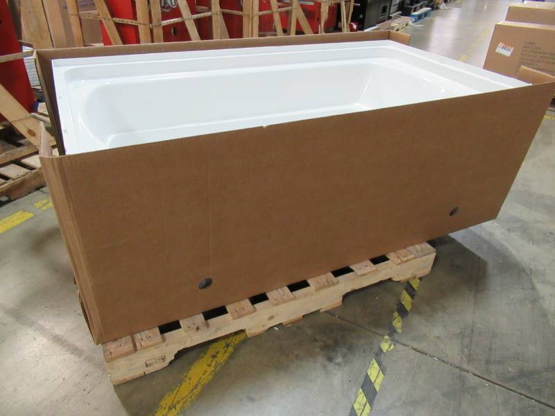 lot 136 image: Sterling Ensemble 5 ft. Left Drain Bathtub in White, 71121120-0 - Crack in RH Front Corner.