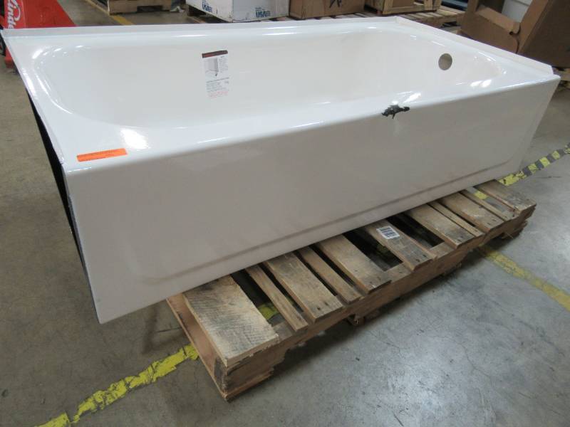 lot 137 image: American Standard Cast Iron Right Drain - 60 X 30 X 14 - Enamel damage in front.