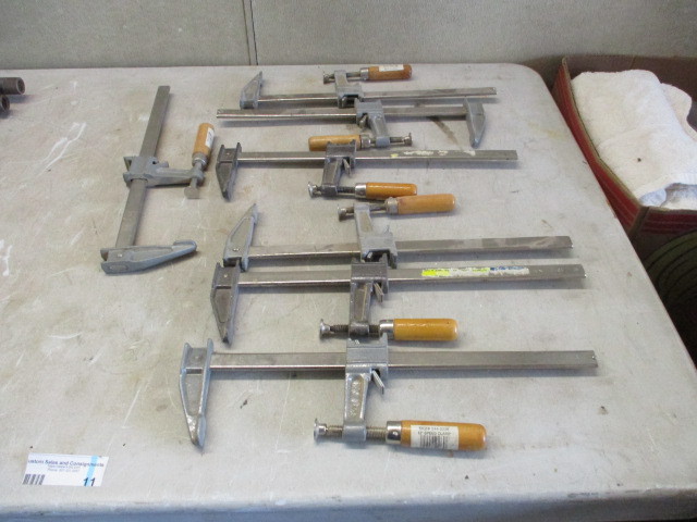 lot 11 image: 12 Clamps