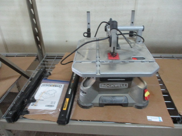 lot 13 image: Rockwell Jig Saw