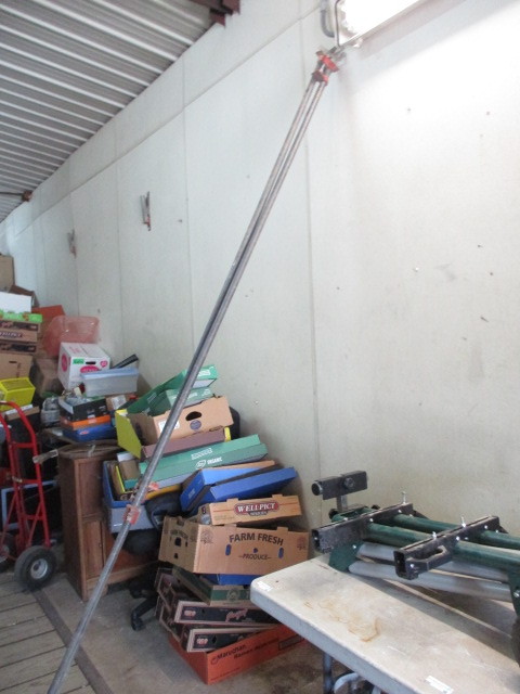 lot 19 image: 8 Bar Clamps