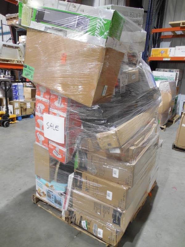 PALLET LOT OF GENERAL MERCHANDISE , SMALL HOUSEWARES, LIGHTING, HEATERS,