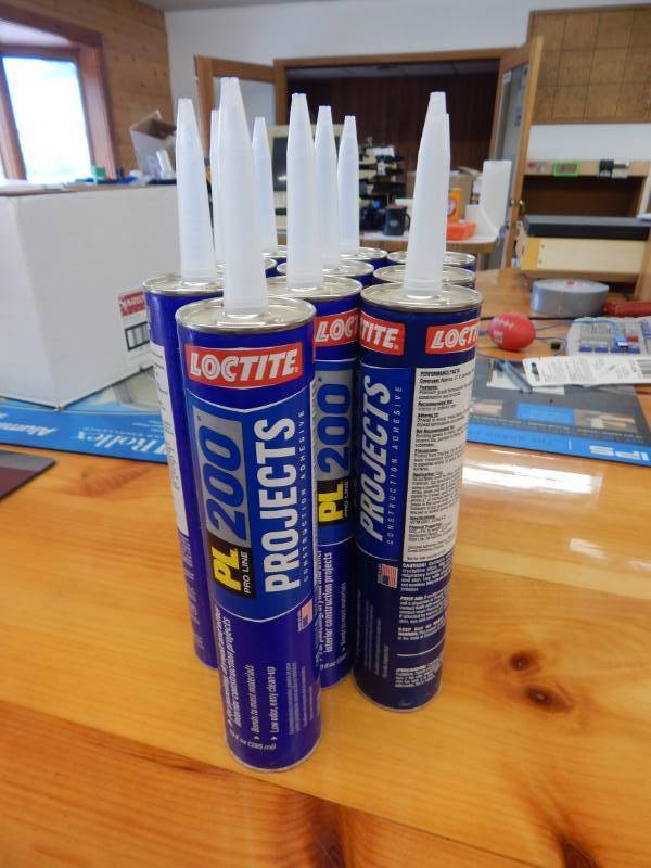lot 67 image: Multi-Purpose Construction Adhesive Caulk