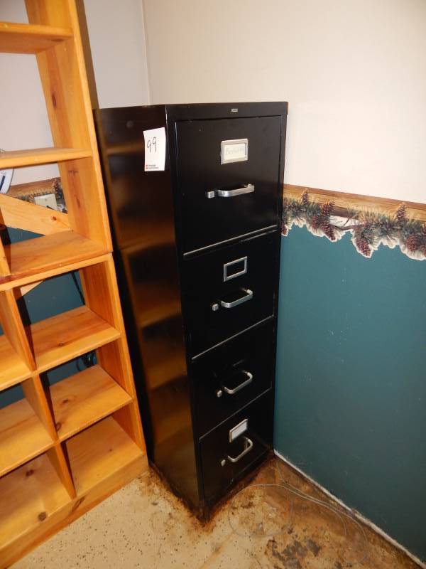 lot 99 image: 4 drawer metal filing cabinet