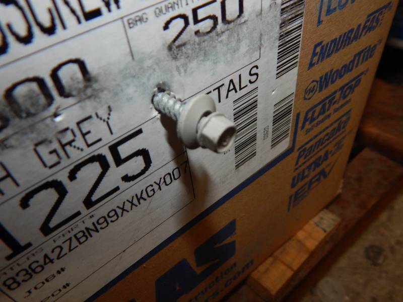 lot 153 image: Neoprene Washer screws Ash Gray color, various lengths