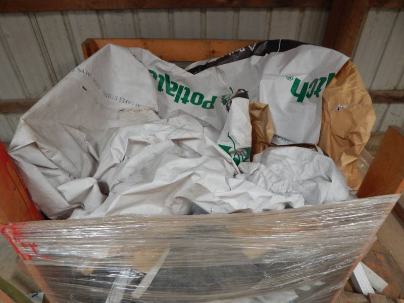 lot 166 image: Lot of Plastic tarps