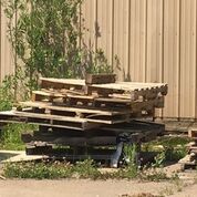 lot 294 image: Pallets