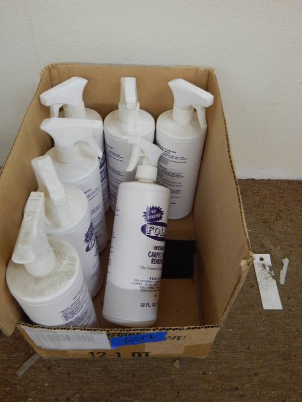 lot 207 image: Carpet Stain Remover Lot