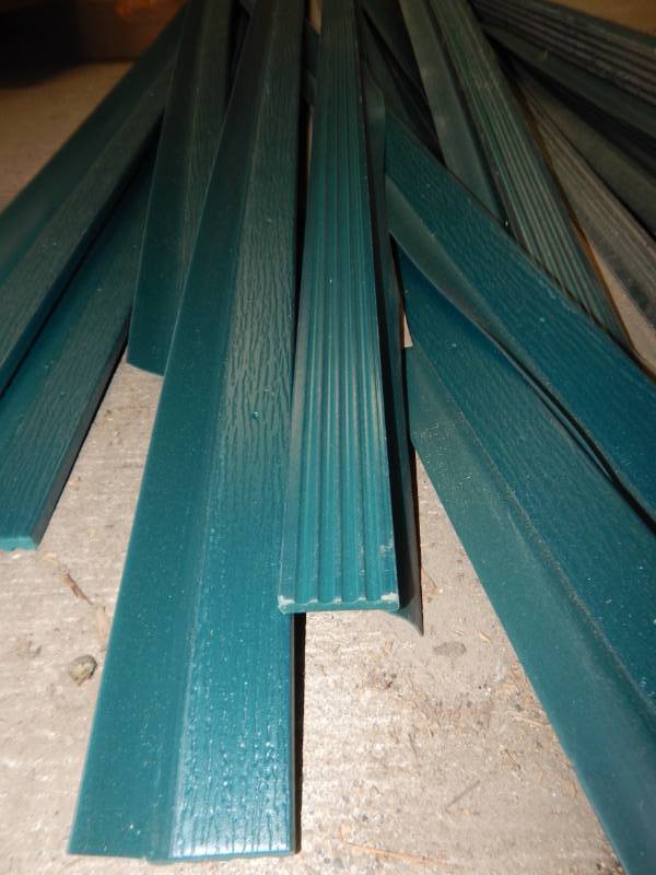lot 235 image: Forest Green Garage Door Weatherstrip