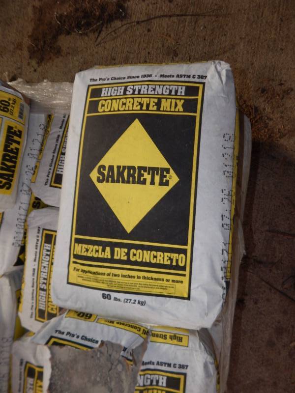 lot 237 image: Pallet of Sacrete Concrete Mix