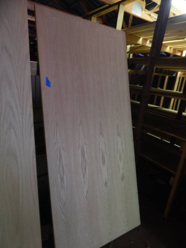 lot 246 image: 30 x 68 Oak Slab