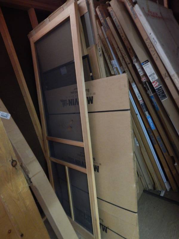 lot 274 image: Screens, Screen Doors, Storm Doors and Parts