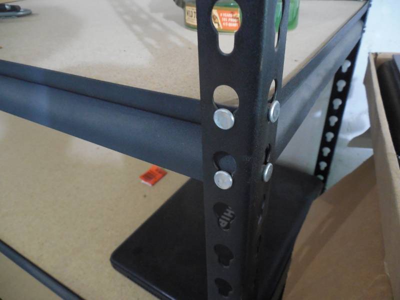 Heavy duty shelving unit
