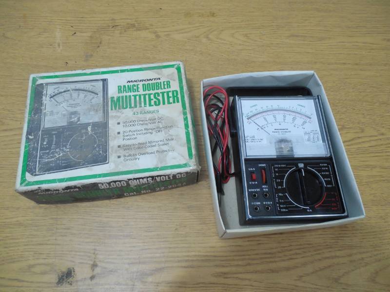 Vintage MICRONTA Range Doubler MULTITESTER 22-204A with leads Nice Shape