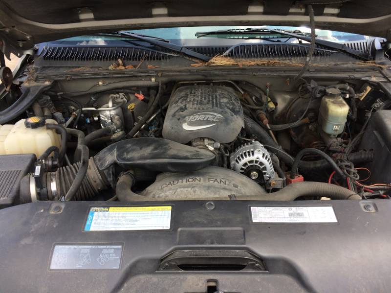 2001 GMC Sierra SL Plow Truck