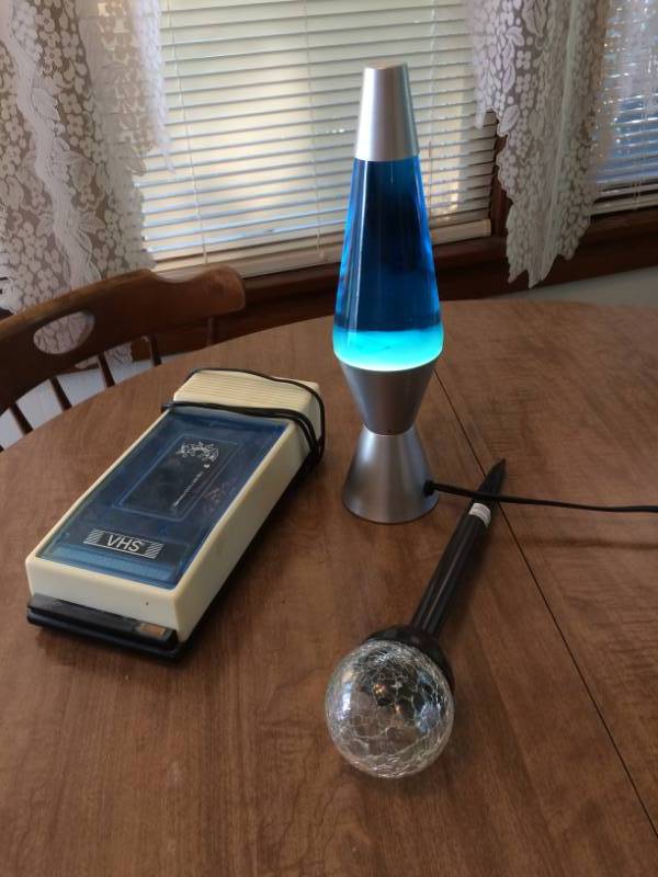 lot 15 image: Lava Lamp, VHS Rewinder & Solar Light