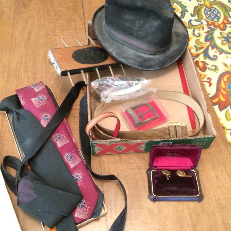 lot 82 image: Mens Hat, Neckties and Accessories