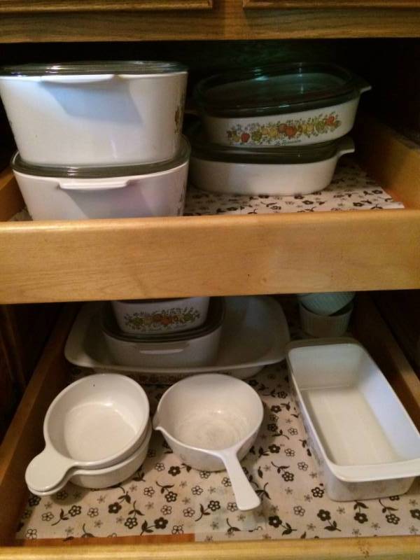 lot 110 image: Corningware