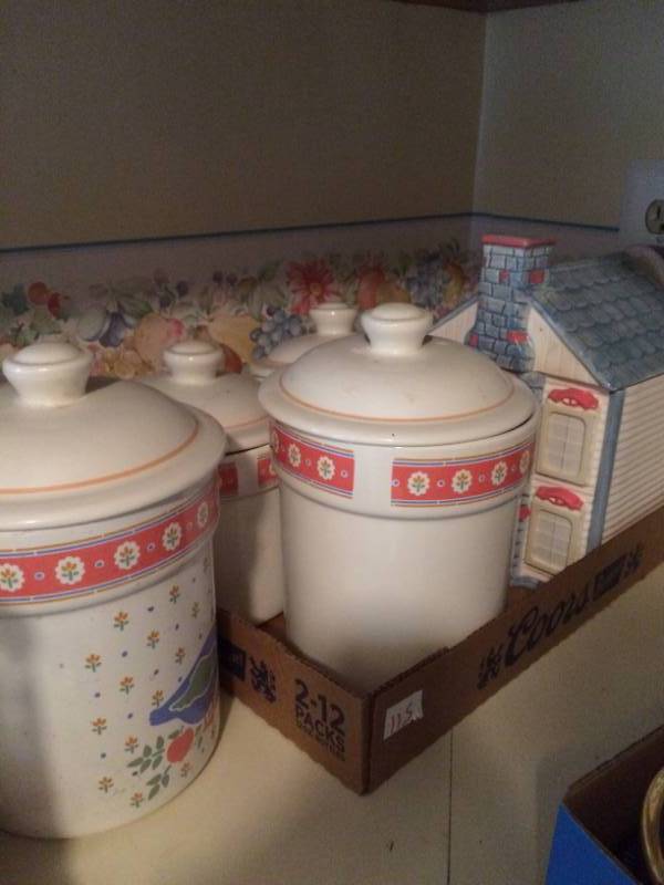 lot 115 image: Ceramic Jars