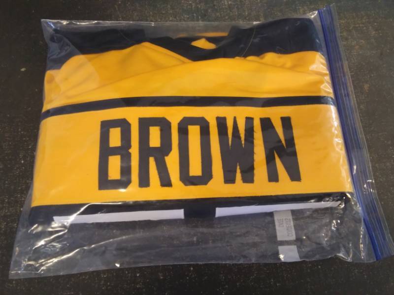lot 3 image: Antonio Brown #84 Steelers Jersey