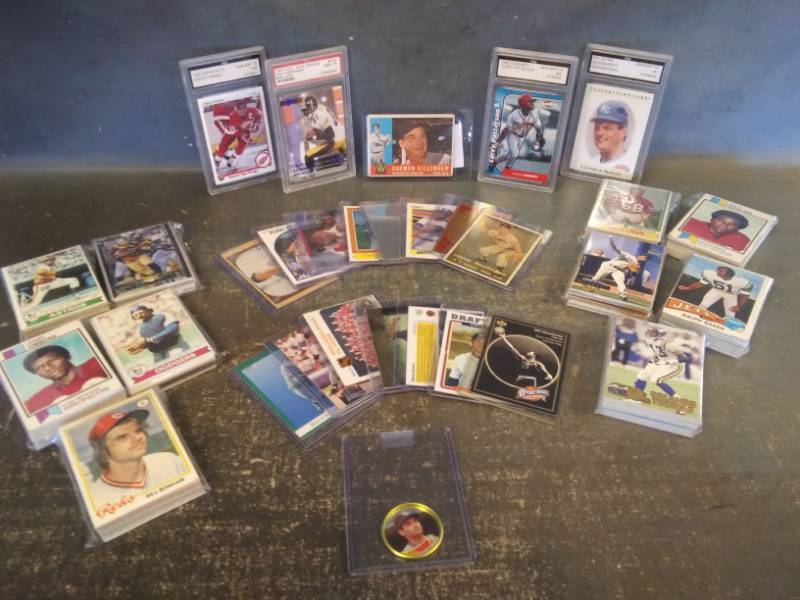 lot 6 image: Vintage Sports Card Collection with 1960 Killebrew, GradedSlabbed Cards and More
