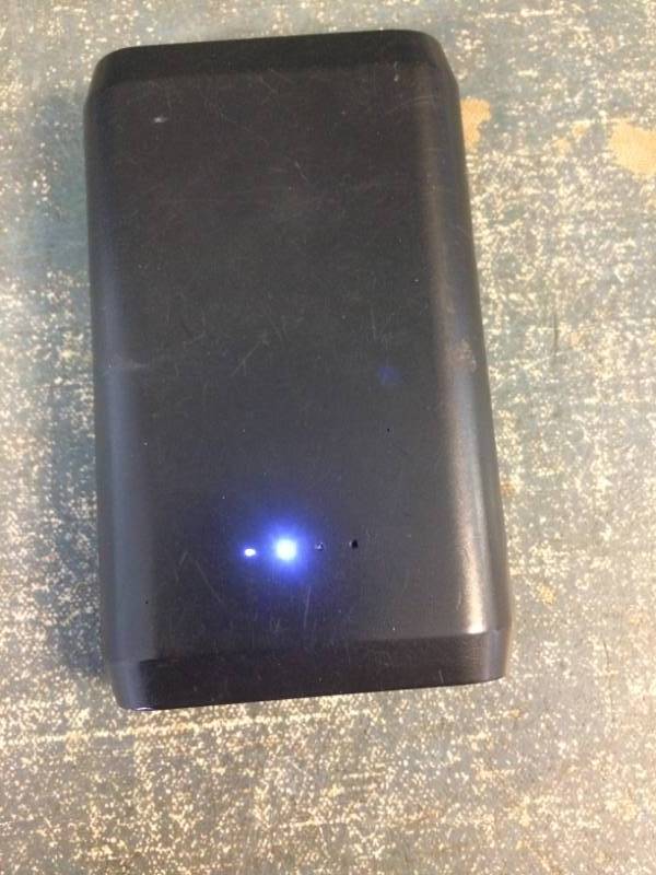 lot 70 image: Portable Charger