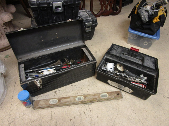 lot 734 image: HAND TOOLS AND DRILL BITS WITH TWO TOOL BOXES