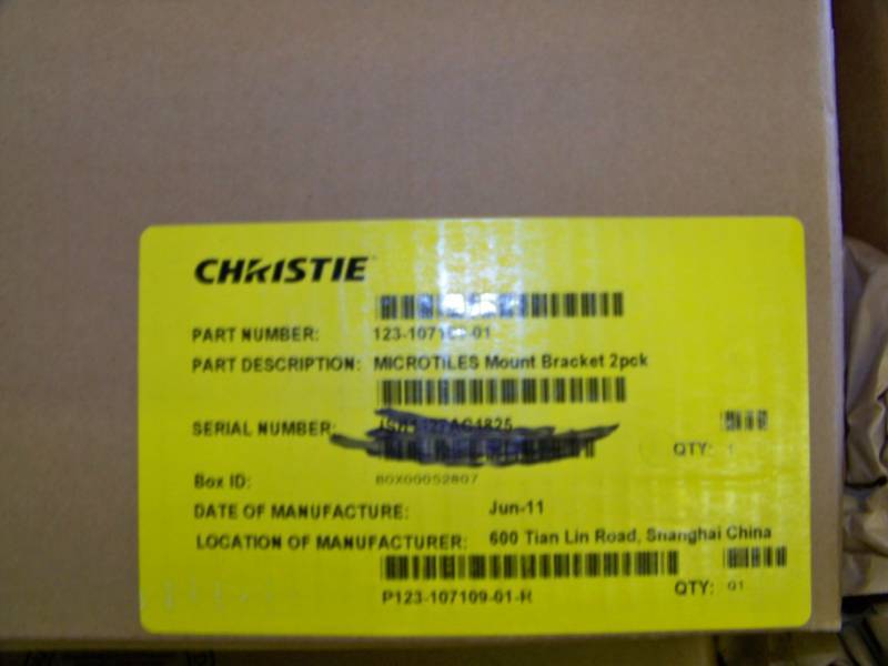 lot 10 image: Huge Lot of Christie Digital MicroTiles (10)