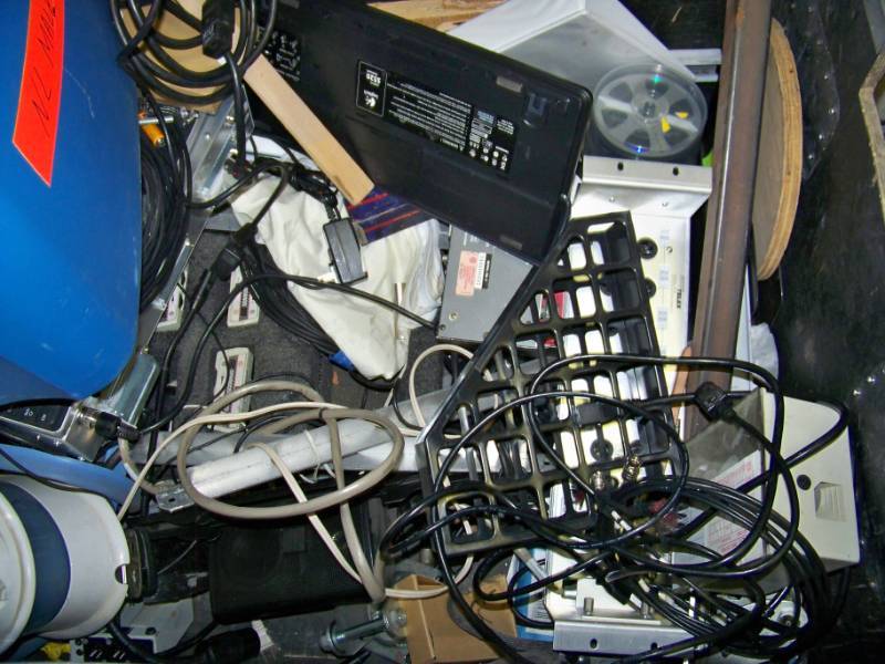 lot 12 image: Miscellaneous Lot of Pro AudioVideo & Computer Items in Large Rolling Case