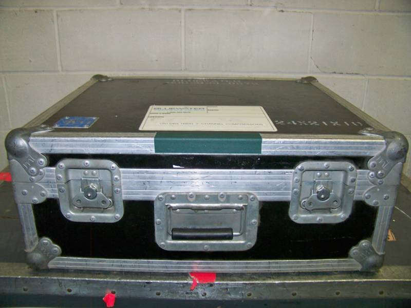 lot 35 image: Lot of 3 dbx 166XL CompressorLimiterGate Pro Audio Units in Hard-Sided Travel Case