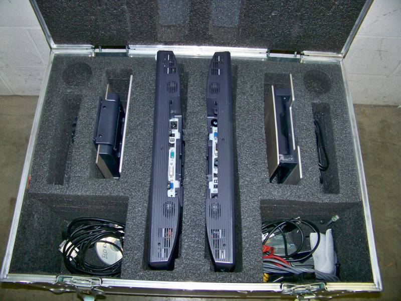 lot 73 image: Pair of 22 ELO Touch ScreenTouchscreen LCD MonitorsDisplays with Heavy Duty Rolling Travel Case